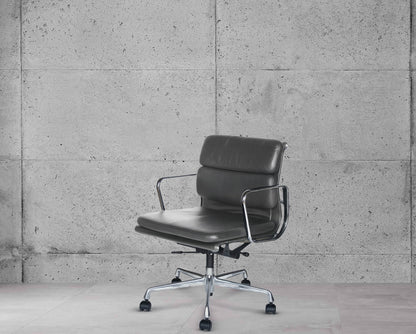 Vitra Eames EA217 Softpad Lowback Office Chair