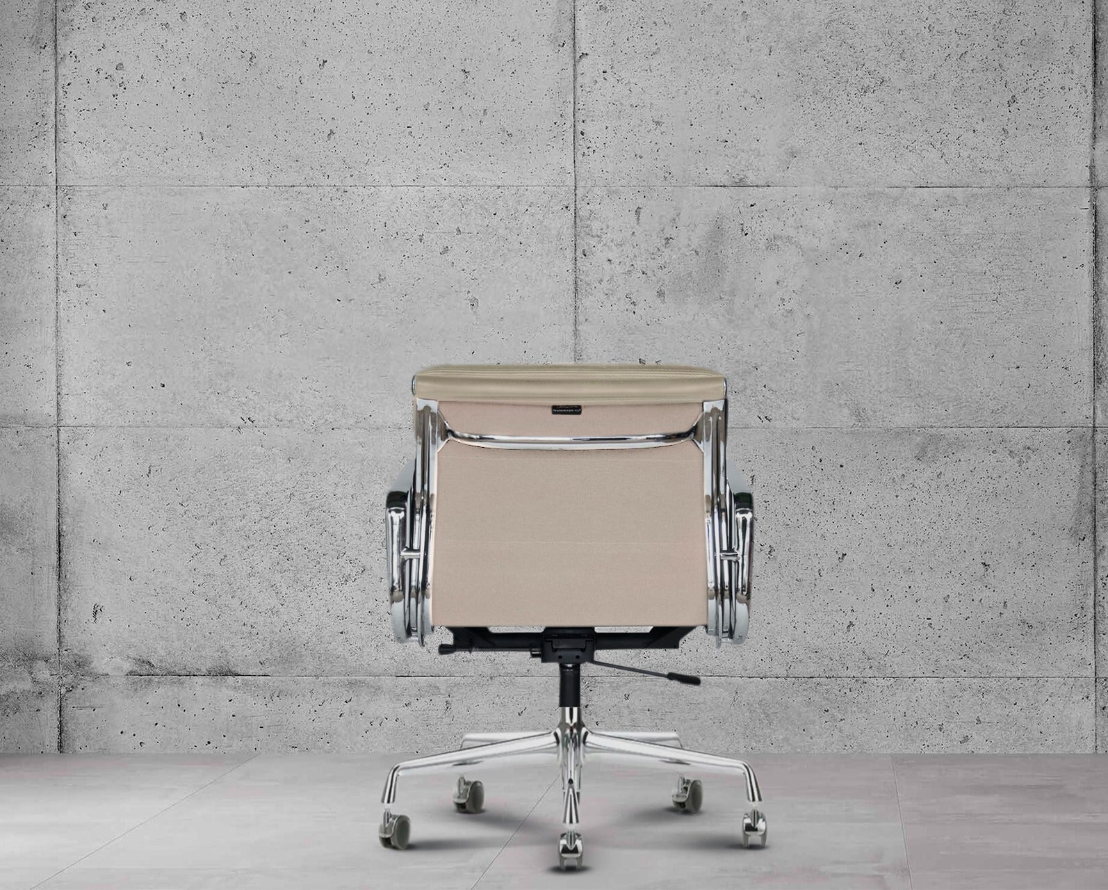 Vitra Eames EA217 Softpad Lowback Office Chair