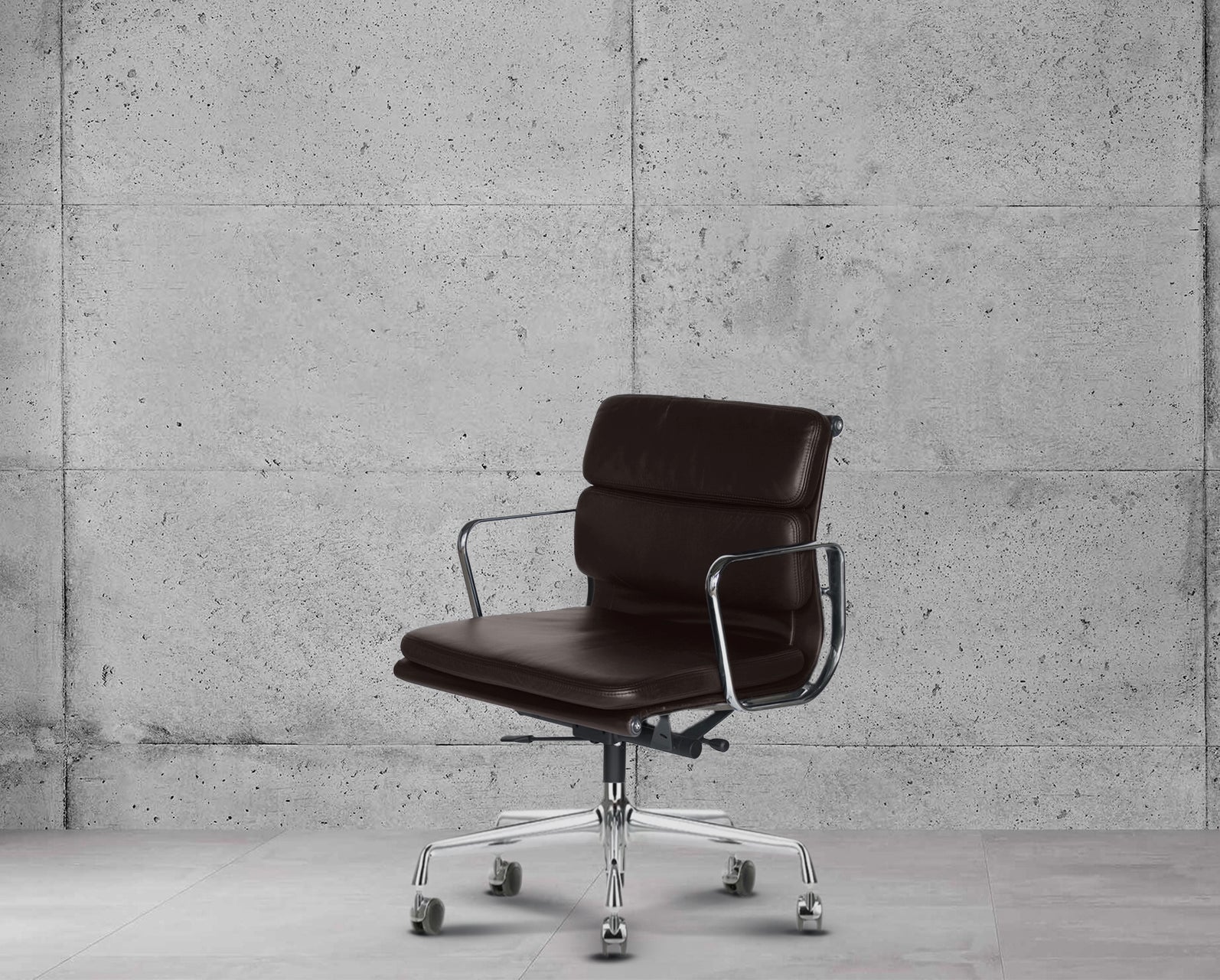 Vitra Eames EA217 Softpad Lowback Office Chair